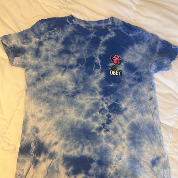 2 Obey Tee shirts, Size Medium - Picture 2 of 5